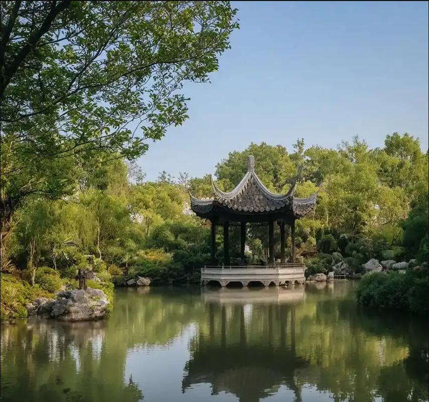 威海凌雪餐饮有限公司